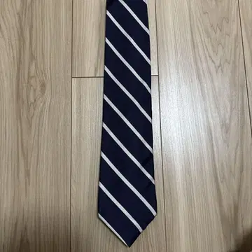 브룩스브라더스 네이비 스트라이프 넥타이