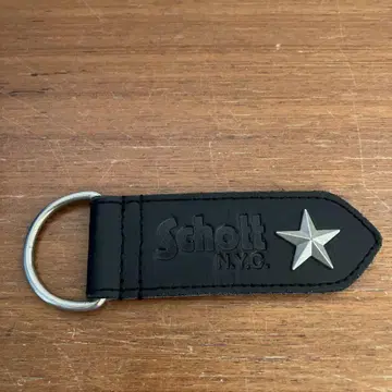 Schott 가죽 키링 블랙 스타
