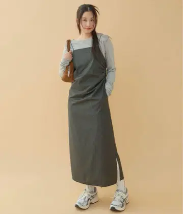 지우논 스트라이프 시링 드레스