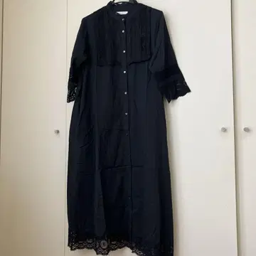 아두이트리스테스 인도 면 자수 누키테파 레이스 로와질
