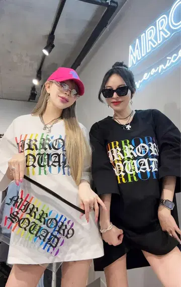 MIRROR9 거울 나인 레인보우 로고 티셔츠 화이트/XL