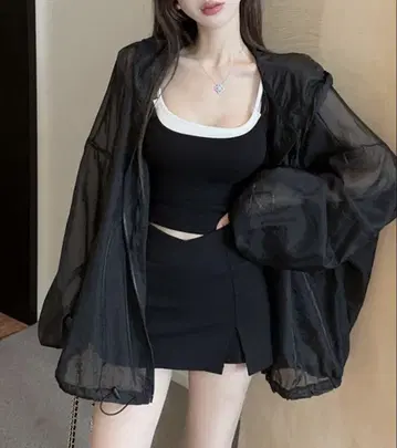 볼륨 소매 시어 후드티
