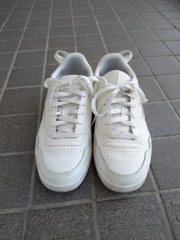 무인양품 x 리복 Reebok 콜라보 코트 스니커즈 26.5cm