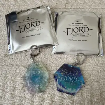 미세스 fjord 가챠 키링 2종