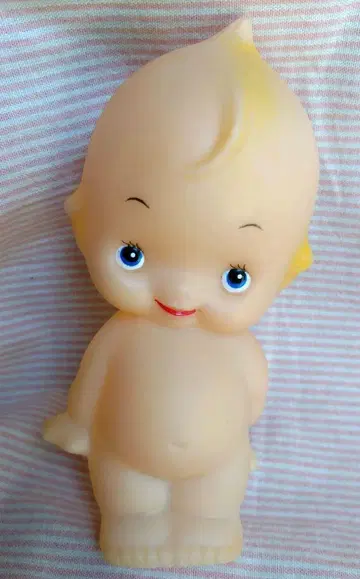 큐피 소프트 비닐 누르면 소리가 나는 제품 상세 정보 불명