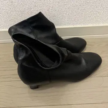 블랙 앵클 부츠 M 사이즈 알파벳 알파벳