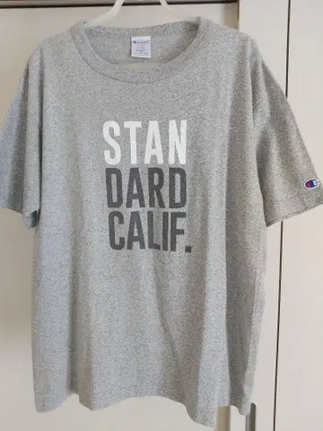챔피온 STAN DARD CALIF 티셔츠 L 사이즈 그레이
