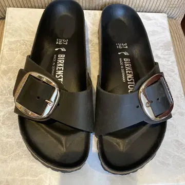 BIRKENSTOCK 새상품급
