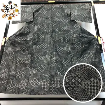 MK-1475 단옷 쓰미 기모노 마쓰카비 히시 요세 패턴 블랙 컬러
