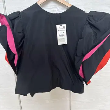XL 컬러 블록 퍼프 슬리브 셔츠