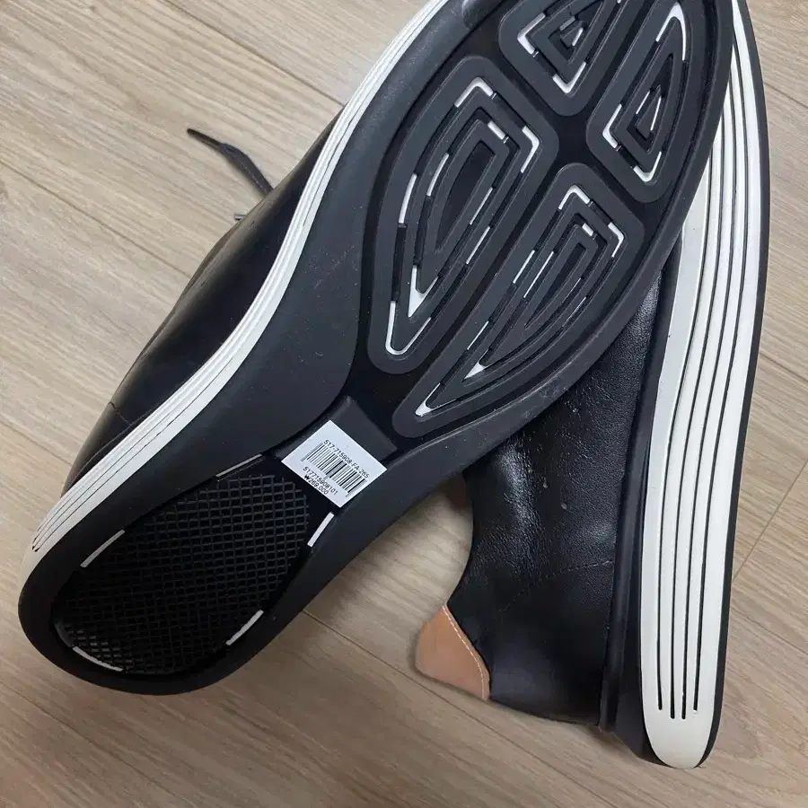 하프클럽]볼륨핏 카고 코튼 팬츠_BFW5SNPC8860_BK