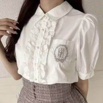 evelyn 엠블럼 프릴 BS