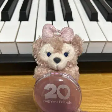 더피 20주년 기념 키링 셰리 메이 봉제 인형 참