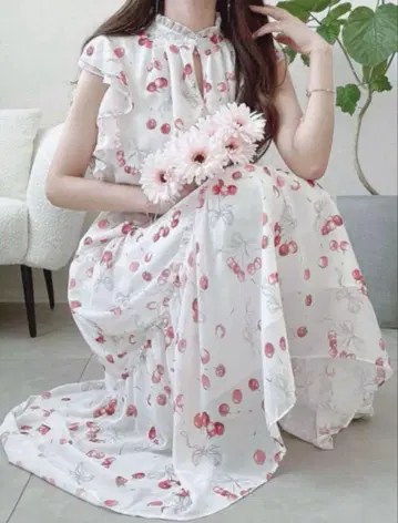 SHEIN FRIFUL 체리 패턴 롱 원피스 M 사이즈