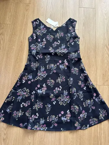 미사용 새상품 택 포함 TOCCO closet 원피스
