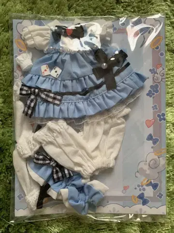 달을 뛰어넘는 시간 앨리스 의류 아웃핏