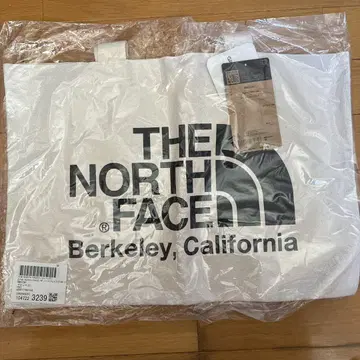 THE NORTH FACE 토트백 블랙 NM82260