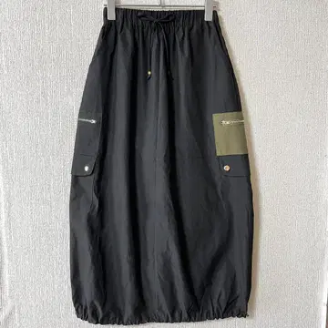 Material/블랙 카고 롱 스커트 허리 전체 밴딩 밑단 밴딩