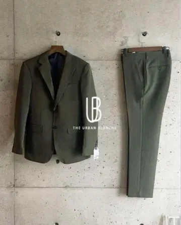 THE URBAN BLANCHE 쓰리피스 수트
