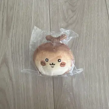 치이카와 치이카와 베이커리 빵처럼 쫄깃쫄깃한 마스코트 장수풍뎅이