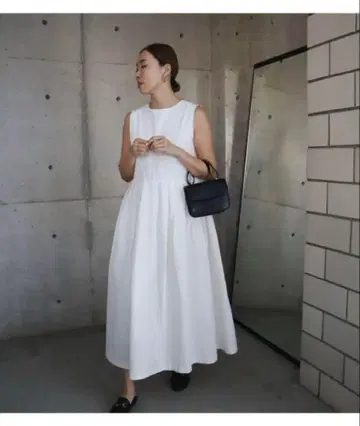 ella selectshop 메모리 턱 코튼 린넨 원피스