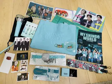 SHINee World VI 굿즈 세트