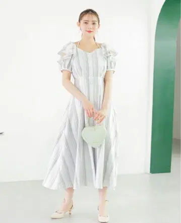 윌 셀렉션 시어 스트라이프 원피스