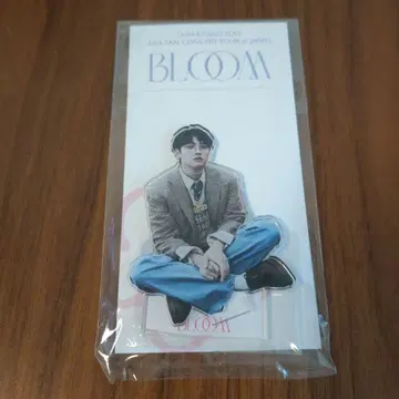 경수 BLOOM 아크릴 스탠드 B