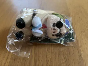지브리 입체 조형물전 붉은 돼지 키링 독서하는 포르코 1개 미사용 새상품