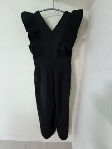 노스탤지어 프릴 살로펫