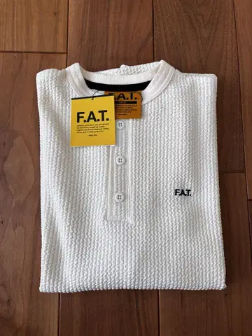 F.A.T/티셔츠/TITCH(S)/화이트