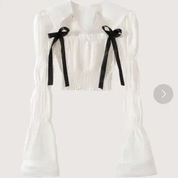 LA POMME petit 라포미 쁘띠 긴팔 블라우스