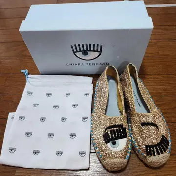 CHIARA FERRAGNI 골드 슬립온