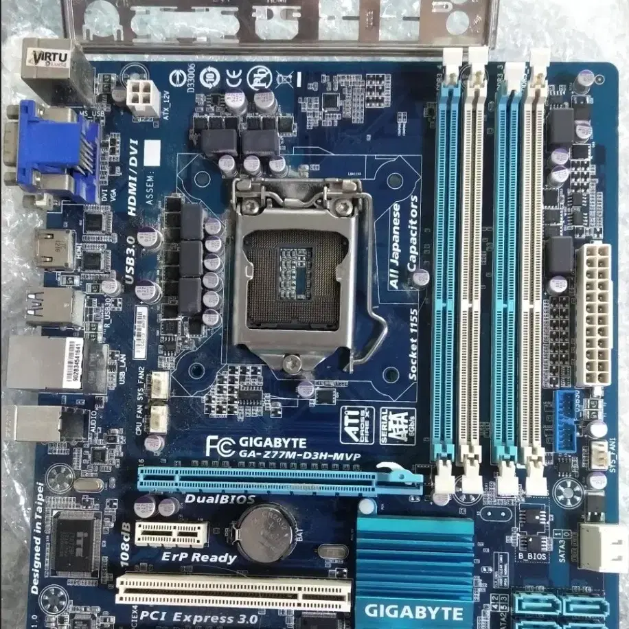 GIGABYTE Z77M-D3H-MVP+i5-3570K+H予備ＣＰＵ付き GIGABYTE Z77M-D3H-MVP+i5-3570K+H予備CPU付き