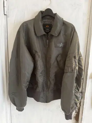 ALPHAINDUSTRIES 알파 MA1 남성용 플라이트 자켓 카키