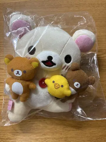코리락쿠마 20주년 기념 딸기 봉제 인형