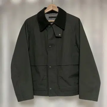 유니클로 UNIQLO 유틸리티 숏 블루종 올리브 S 사이즈
