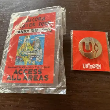 UNICORN WINTER TOUR 액세스 패스 및 핀 배지 세트