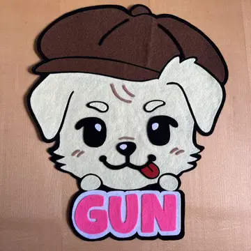 록키 펠트 GUN