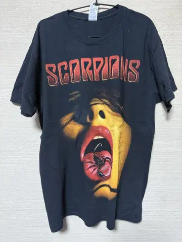 SCORPIONS 티셔츠 L 사이즈