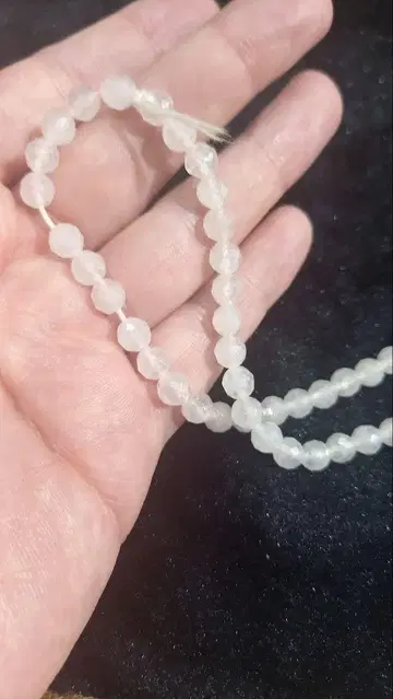 로즈쿼츠 다면체 컷 반짝임 6mm 연재