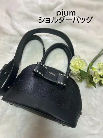 pium 숄더백 블랙 검정