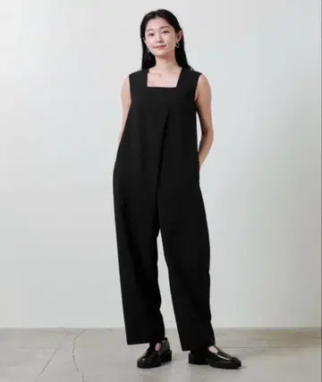 말루 유나이티드 애로우즈 올인원 블랙 34