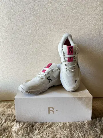 THE ROGER Pro 2 Clay JP28 화이트/핑크