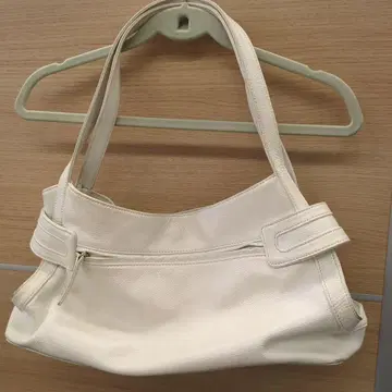 화이트 가죽 숄더백 ungaro