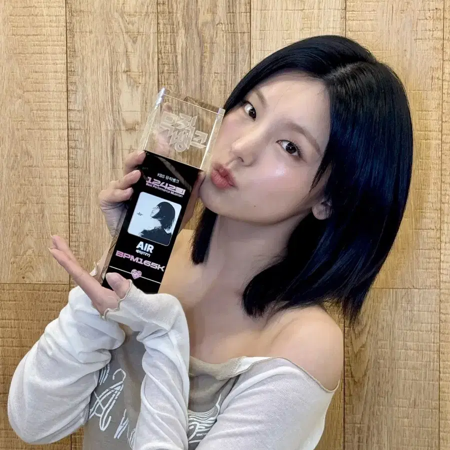 Shop 싸인예지 on Bunjang Global Site - No more Korean account!