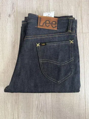 Lee 101z 1952 모델, 한쪽 귀, 리지트