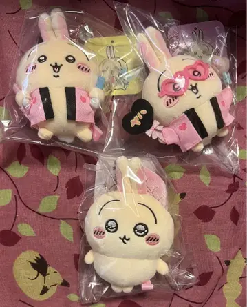 덕질 토끼 마스코트 2종류 & 깔끔한 눈의 토끼 마스코트 키링