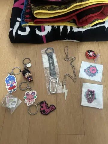 LiSA 키링 세트