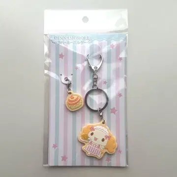 산리오 퓨로랜드 쿠키 모티브 키링 쉬폰